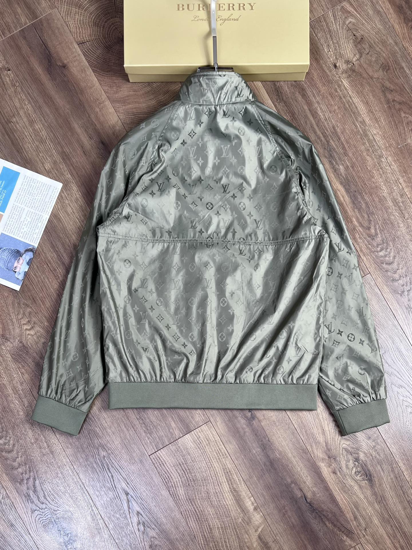 路易威登 Louis Vuitton 高级成衣风衣外套及大衣服饰 #6B891156 7