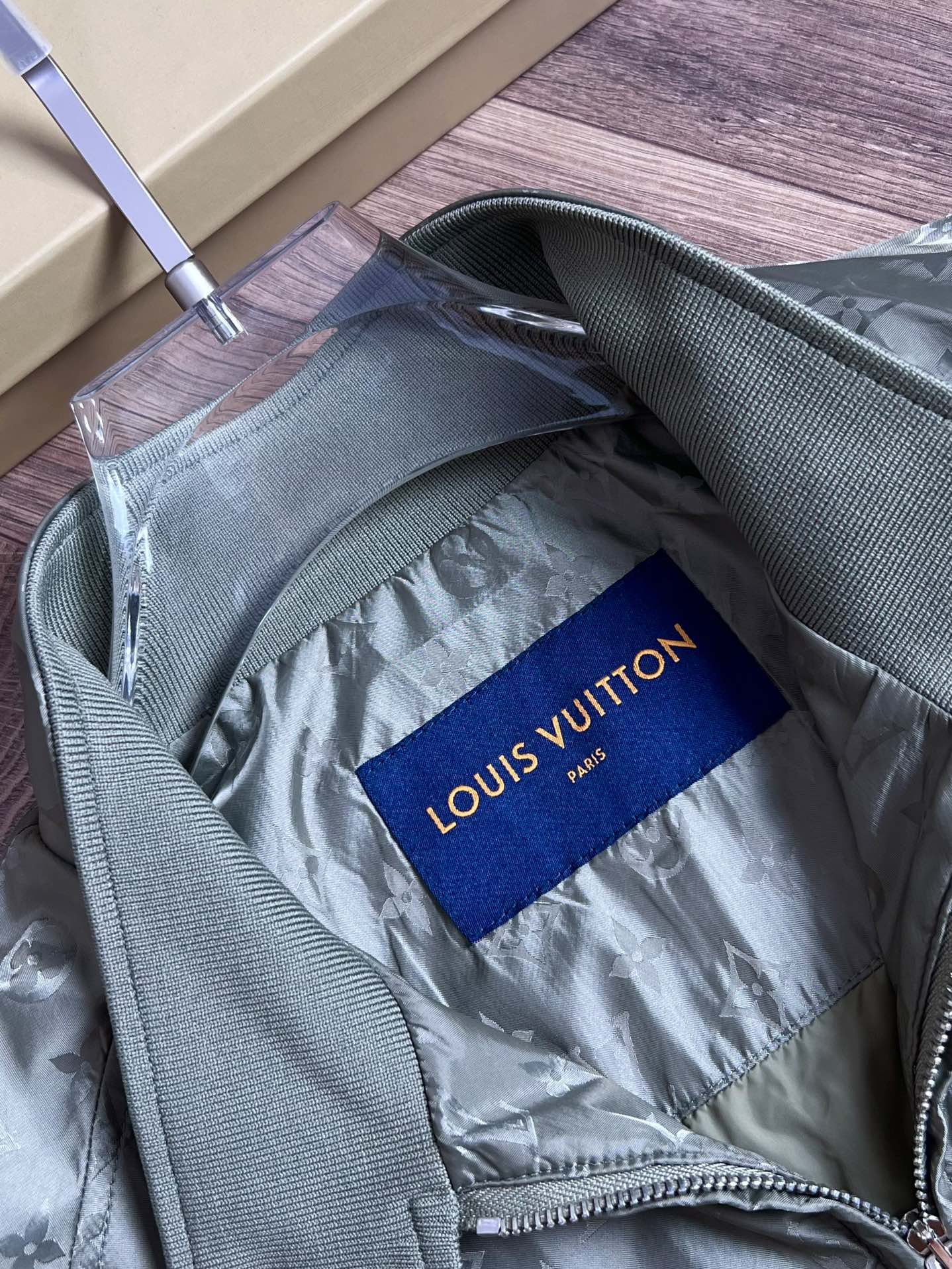 路易威登 Louis Vuitton 高级成衣风衣外套及大衣服饰 #6B891156 5