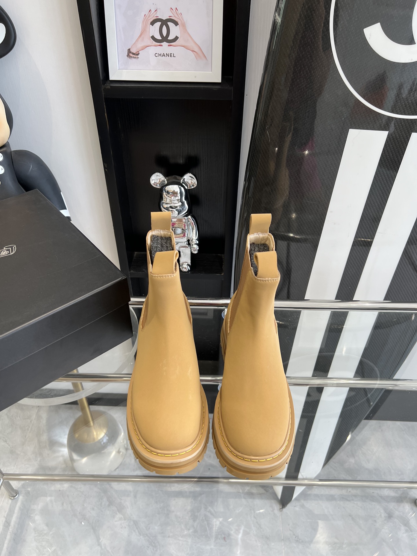 Chromehearts Cross Chelsea Martin’s Boots Original 1×1 with Matching Details and Code Numbers - 图片 5