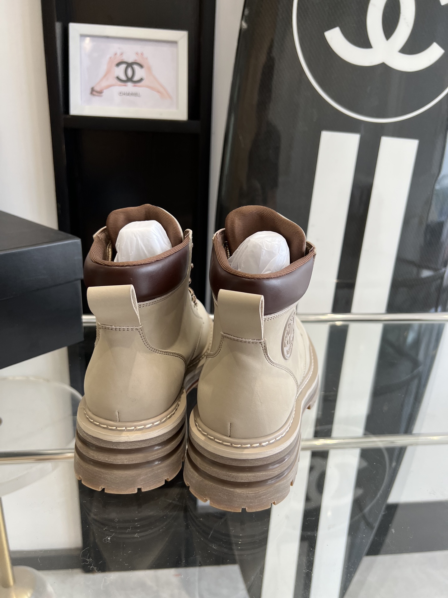 “2023 Chrome Hearts Cross Martin’s Boots: Original 1×1 Development, Sizes 35-40” - 图片 7