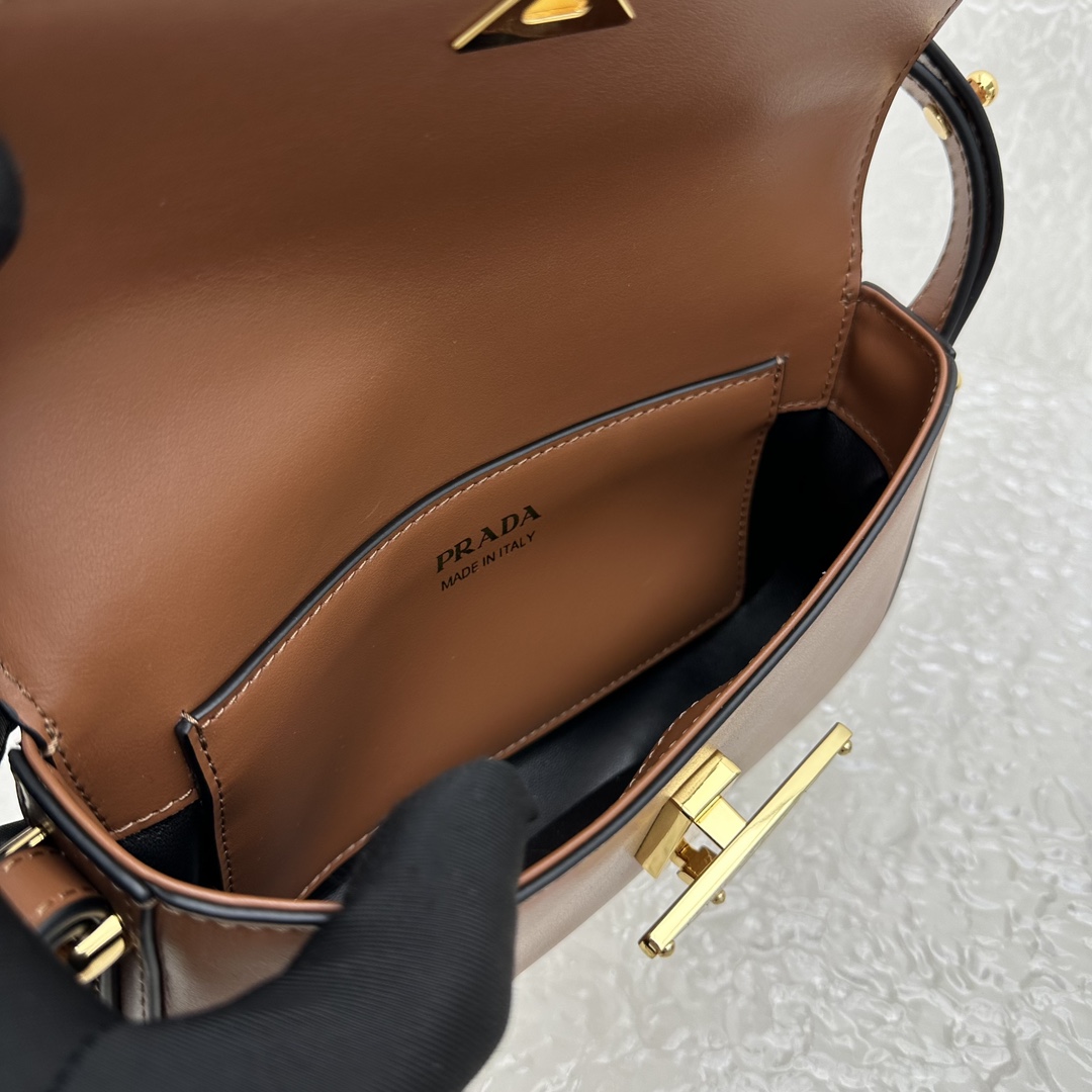 프라다 136579 가방 Prada Bag 썸네일 이미지