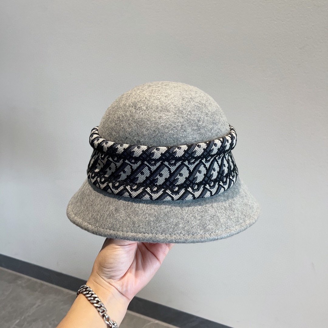 Dior迪奥23年秋冬新款礼帽毛呢帽