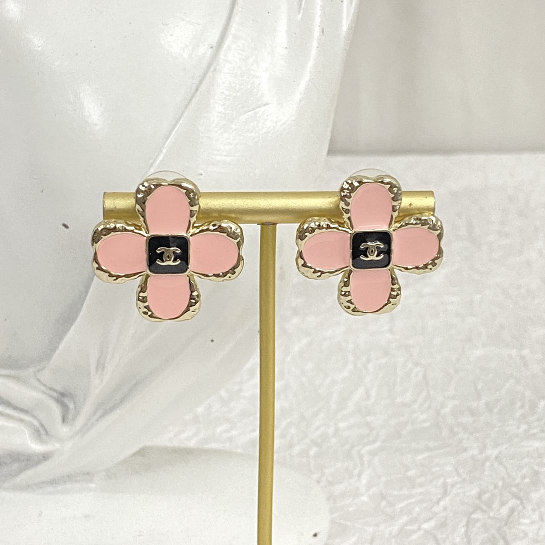 Chanel Jewelry Brooch Earring Pink