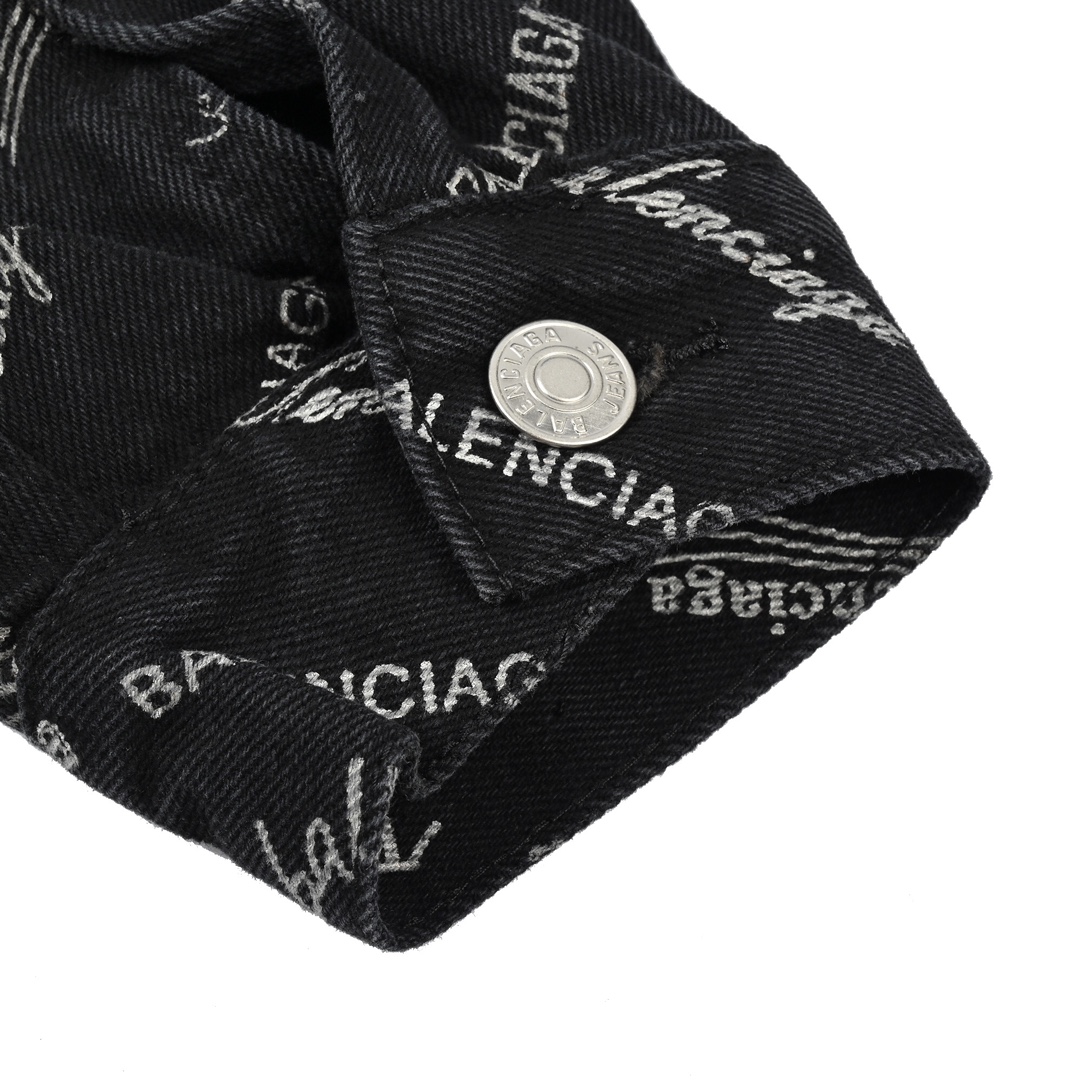 Balenciaga巴黎世家激光烧花满印英文logo牛仔外套