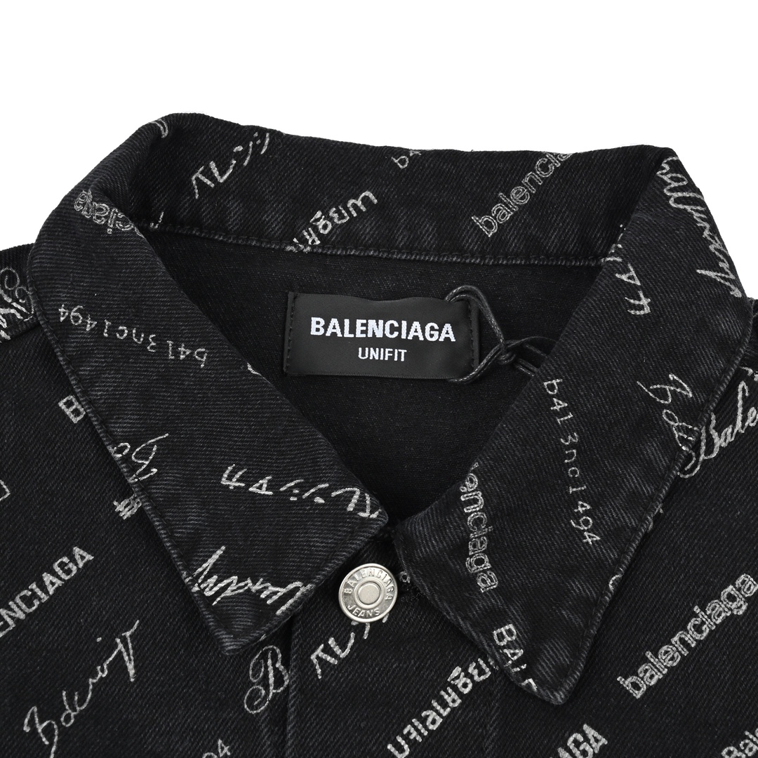 Balenciaga巴黎世家激光烧花满印英文logo牛仔外套