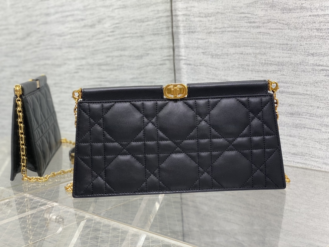 Dior Caro Chain Pouch Lambskin Large Cannage Turn-Lock Closure