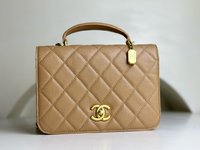 Chanel Crossbody & Shoulder Bags Cowhide Fall/Winter Collection Vintage
