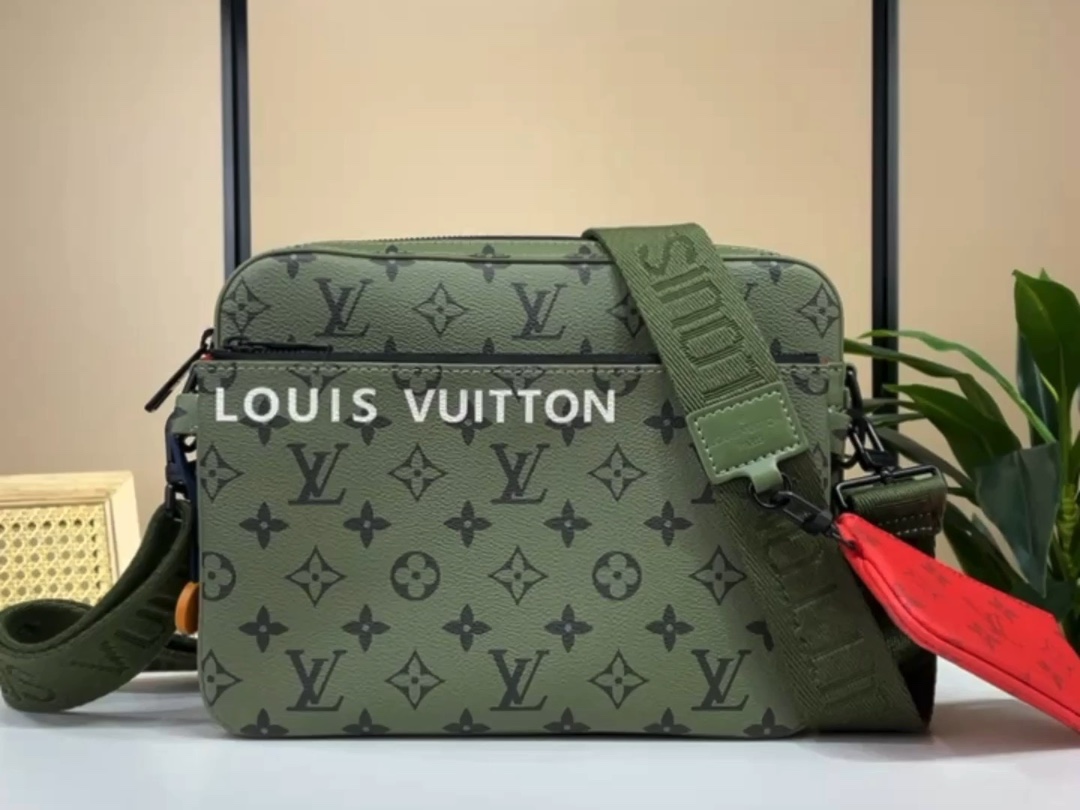 Louis Vuitton Lv Trio Messenger Bag Official M23783 Green Flower Presbyopic Style