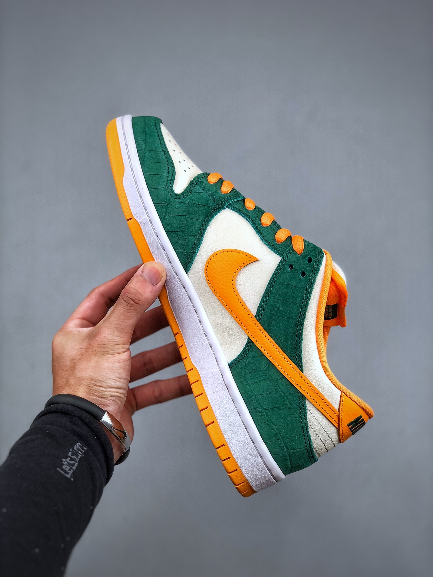 Nike SB Dunk Low "Legion Pine" Sneakers, Low-Top, Comfortable and Stylish 3 i1696455633 5115 1