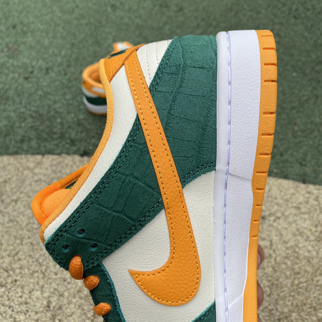 Dunk白绿橙low s2纯原版‼️
尺码：40.5-47，没42.5特价😇
纯原版⚡️ Nike SB
