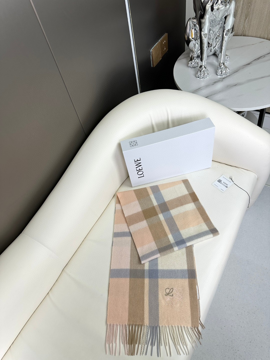 LOEWE 小logo双色刺绣羊绒围巾