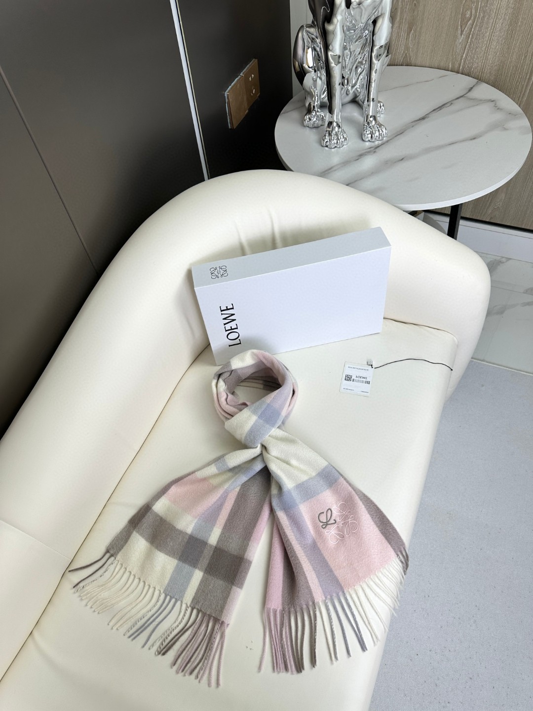 LOEWE 小logo双色刺绣羊绒围巾