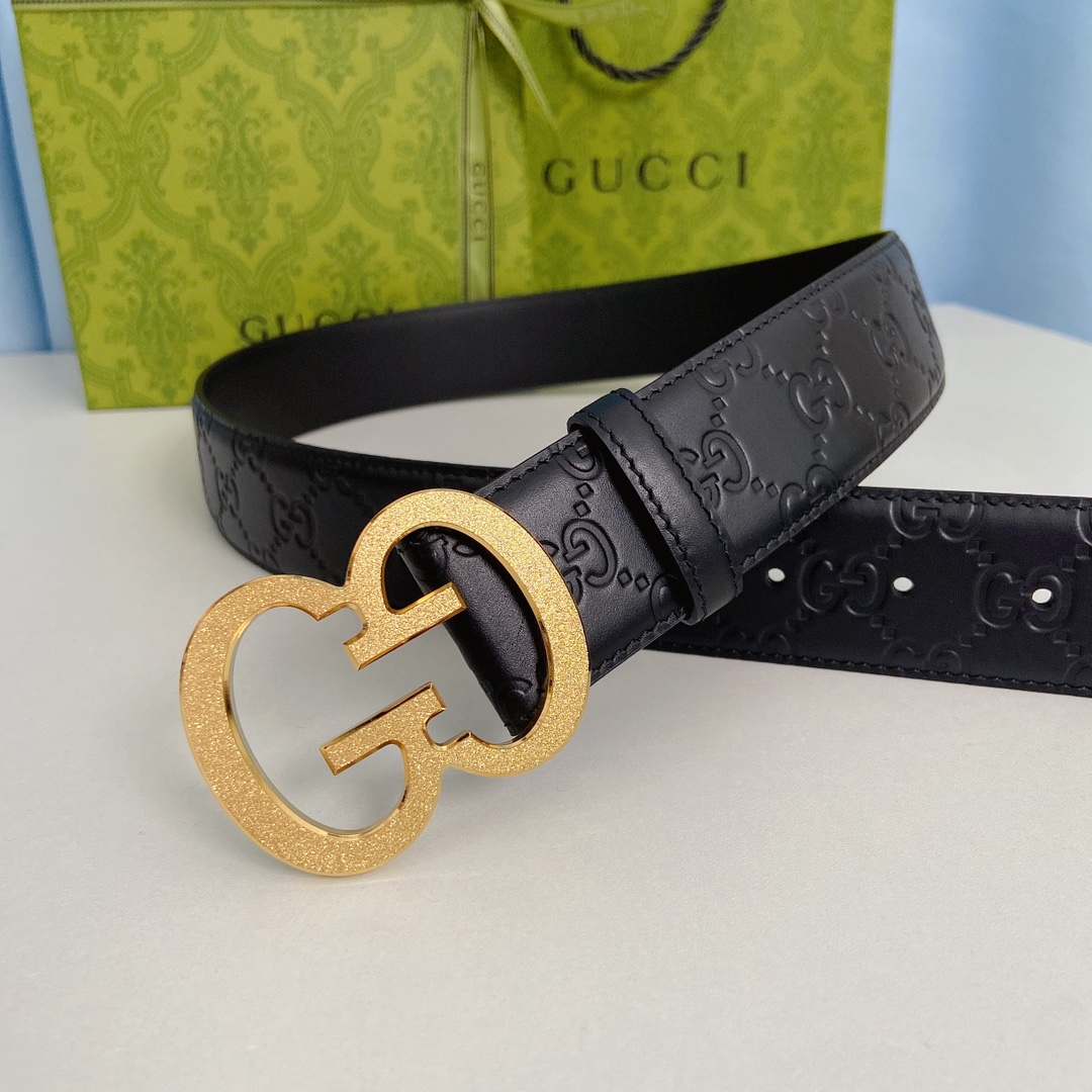 Gucci古奇双面原厂小牛皮压花搭配精品钢扣腰带专柜规格