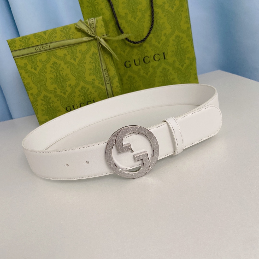 Gucci古奇双面原厂小牛皮压花搭配精品钢扣腰带专柜规格3.8cm