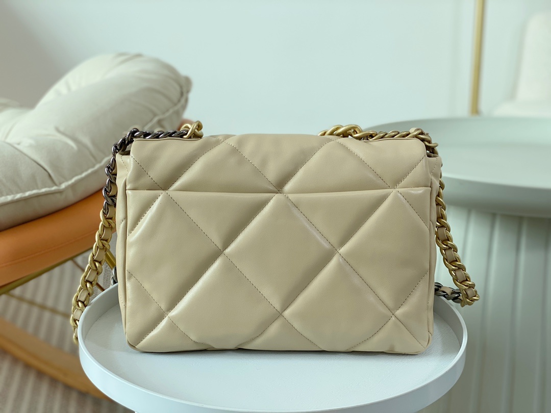 原厂皮ChaneLAS1161中号现货中19秋冬大菱格豆腐包进口羊皮单口包3色金属混搭肩带粗链条彰显休闲