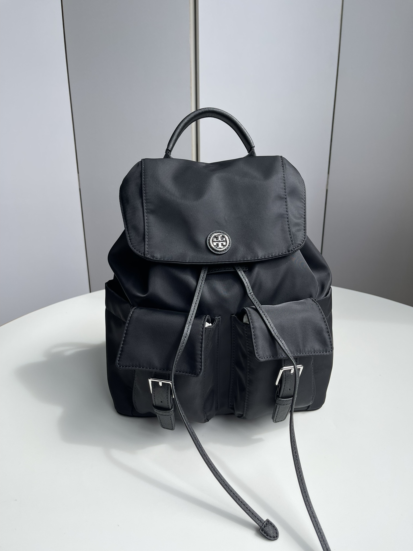 Tory Burch 320 ，TORY BURCH 汤丽柏琦