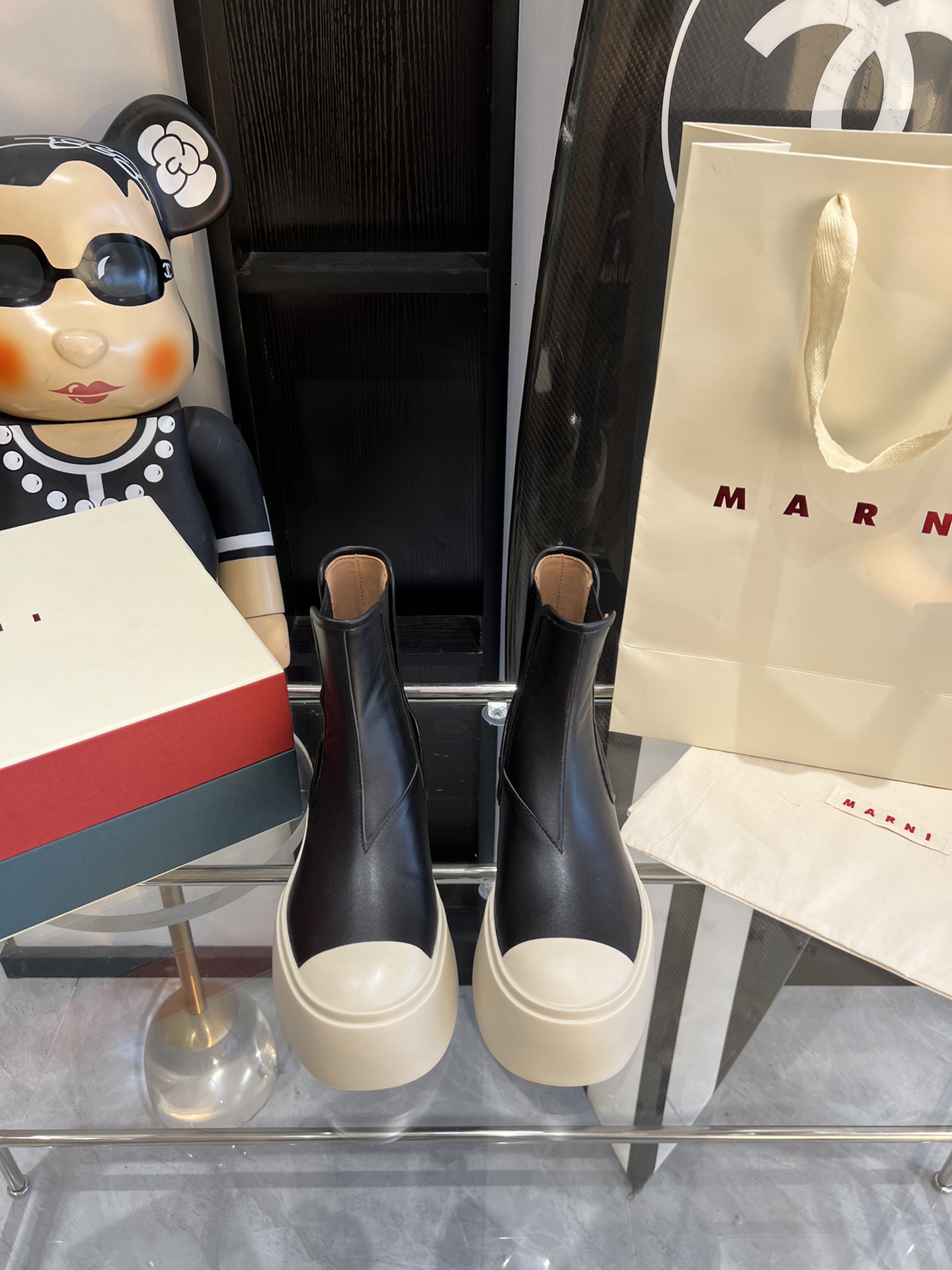 775, Marni’s big shoe, Chelsea short boots, exclusive, 1 ounce, original development