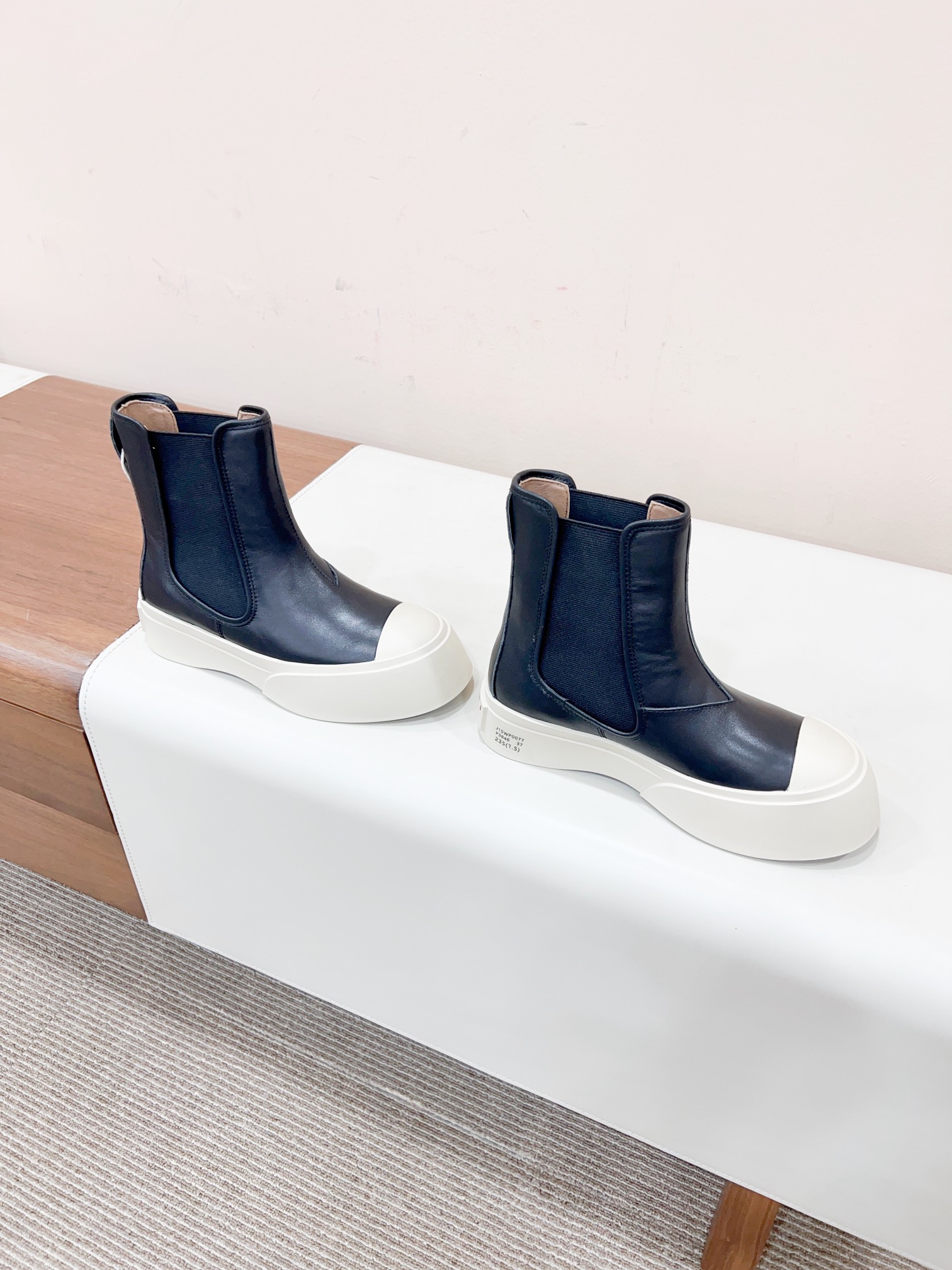 Marni 2023 Chelsea Short Boots: Elastic Tech Knit, Leather Pad, Best Value - 图片 6