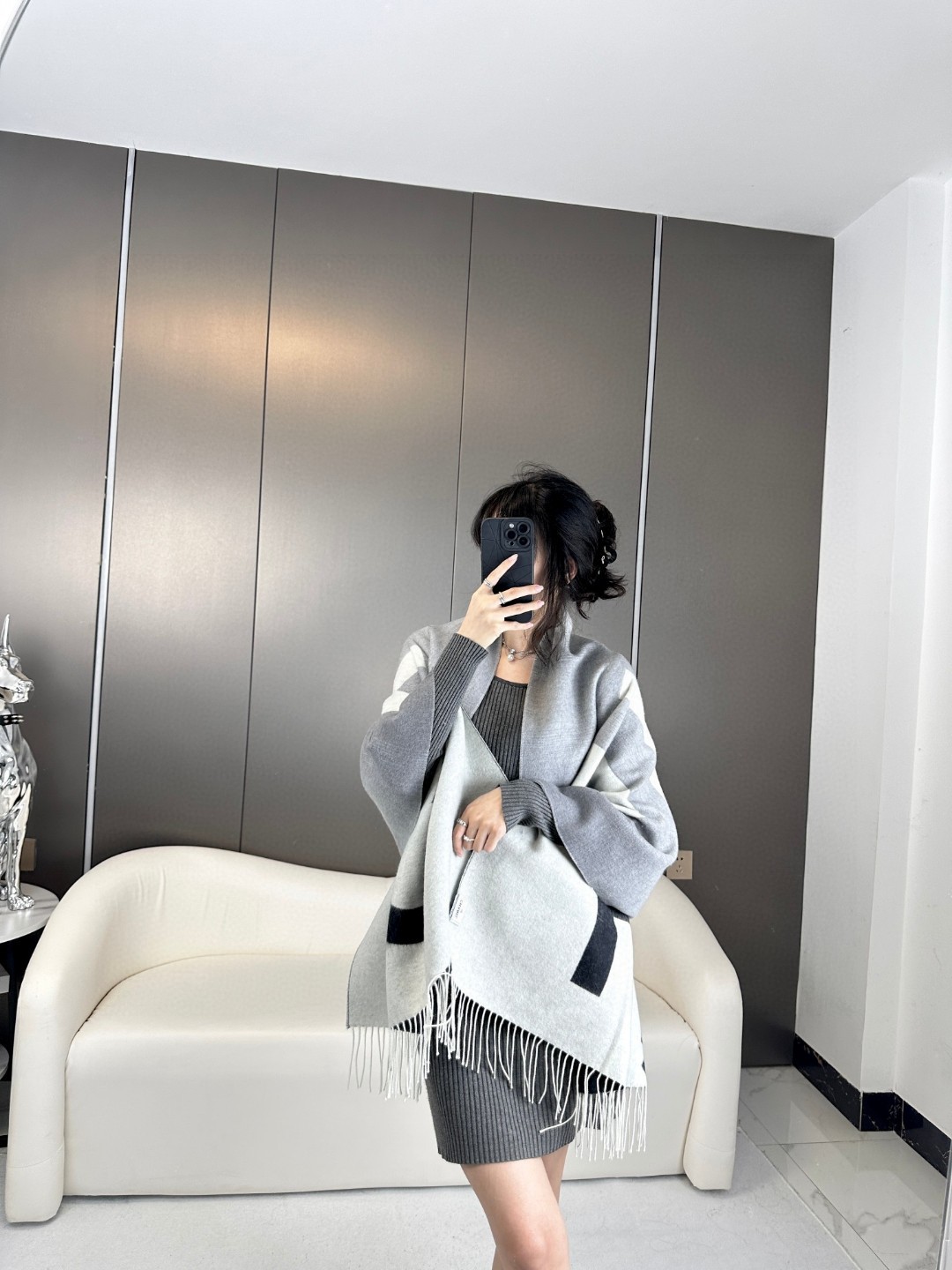CHANEL 渐变双面围巾披肩