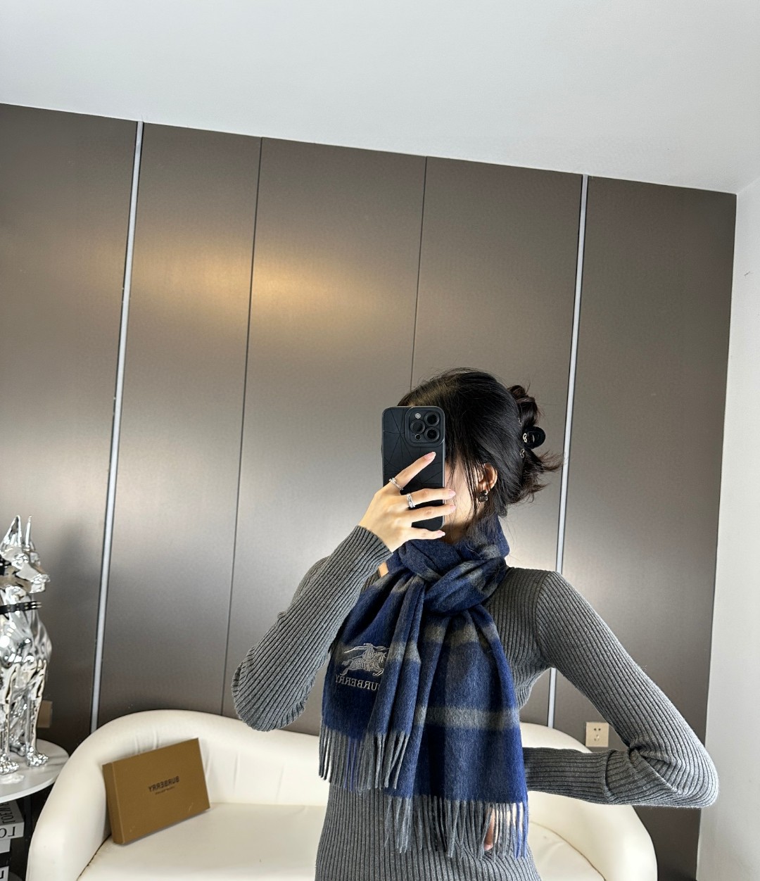 Burberry博柏利 战马格纹 情侣款 羊绒围巾