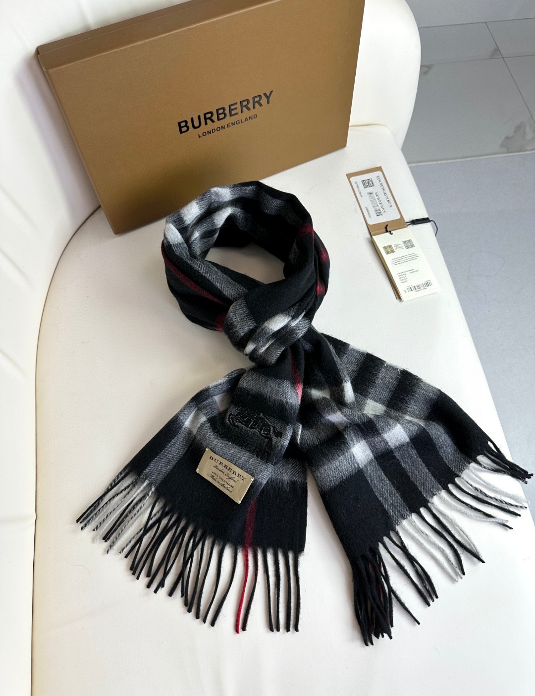 Burberry博柏利 刺绣战马 羊绒格纹围巾