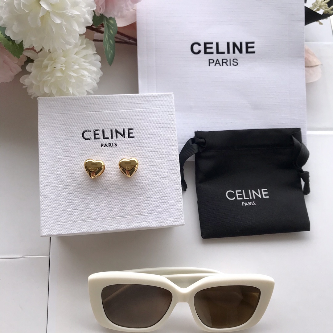 셀린느 귀걸이 69695 Celine Earrings