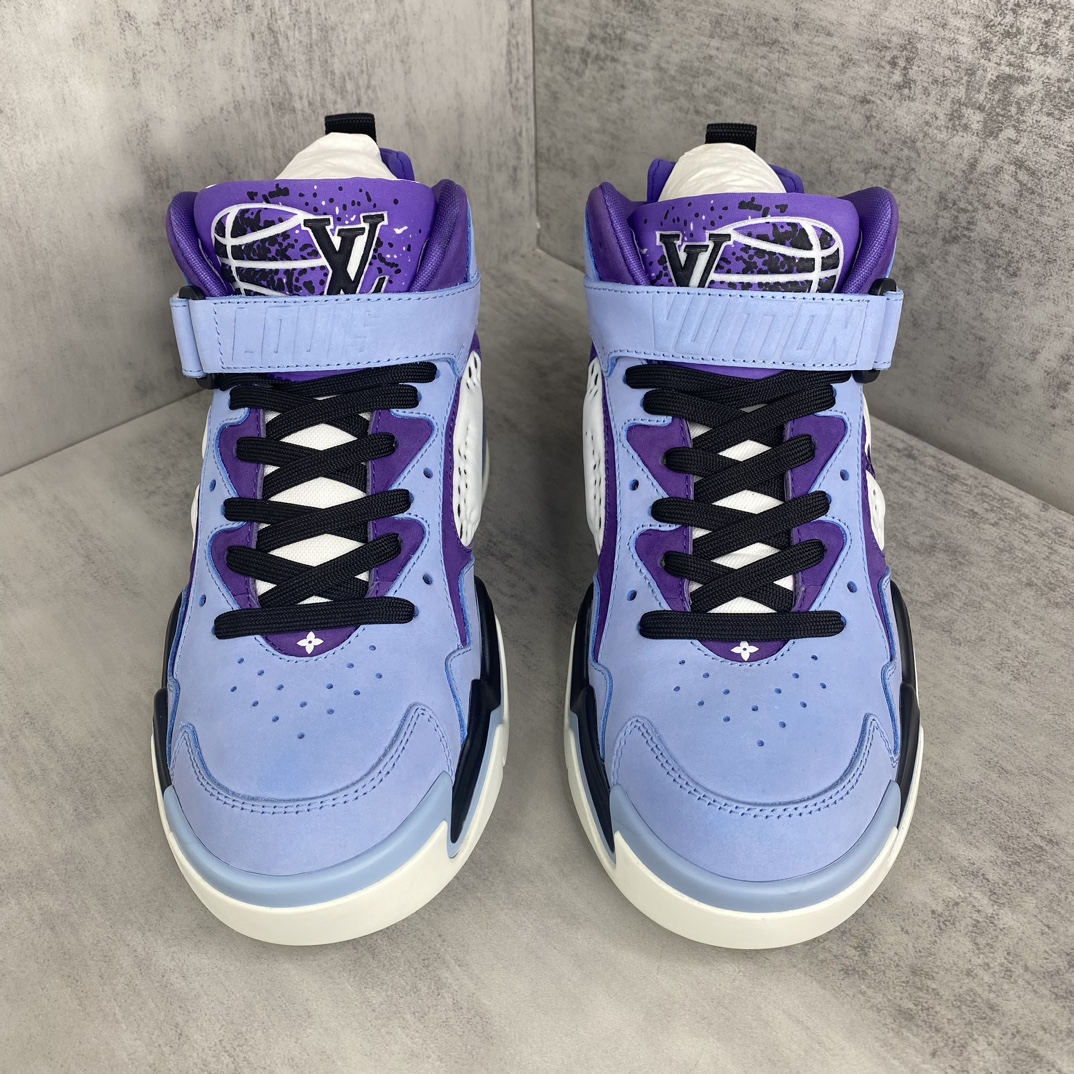 Louis Vuitton 新款上架 LV Trainer 2.0 全新设计 篮球鞋 无论鞋型 设计 舒适度 都完美 购入 完美