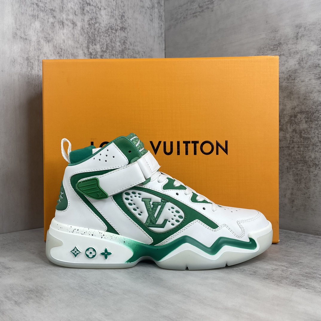 Louis Vuitton 新款上架 LV Trainer 2.0 全新设计 篮球鞋 无论鞋型 设计 舒适度 都完美 购入 完美