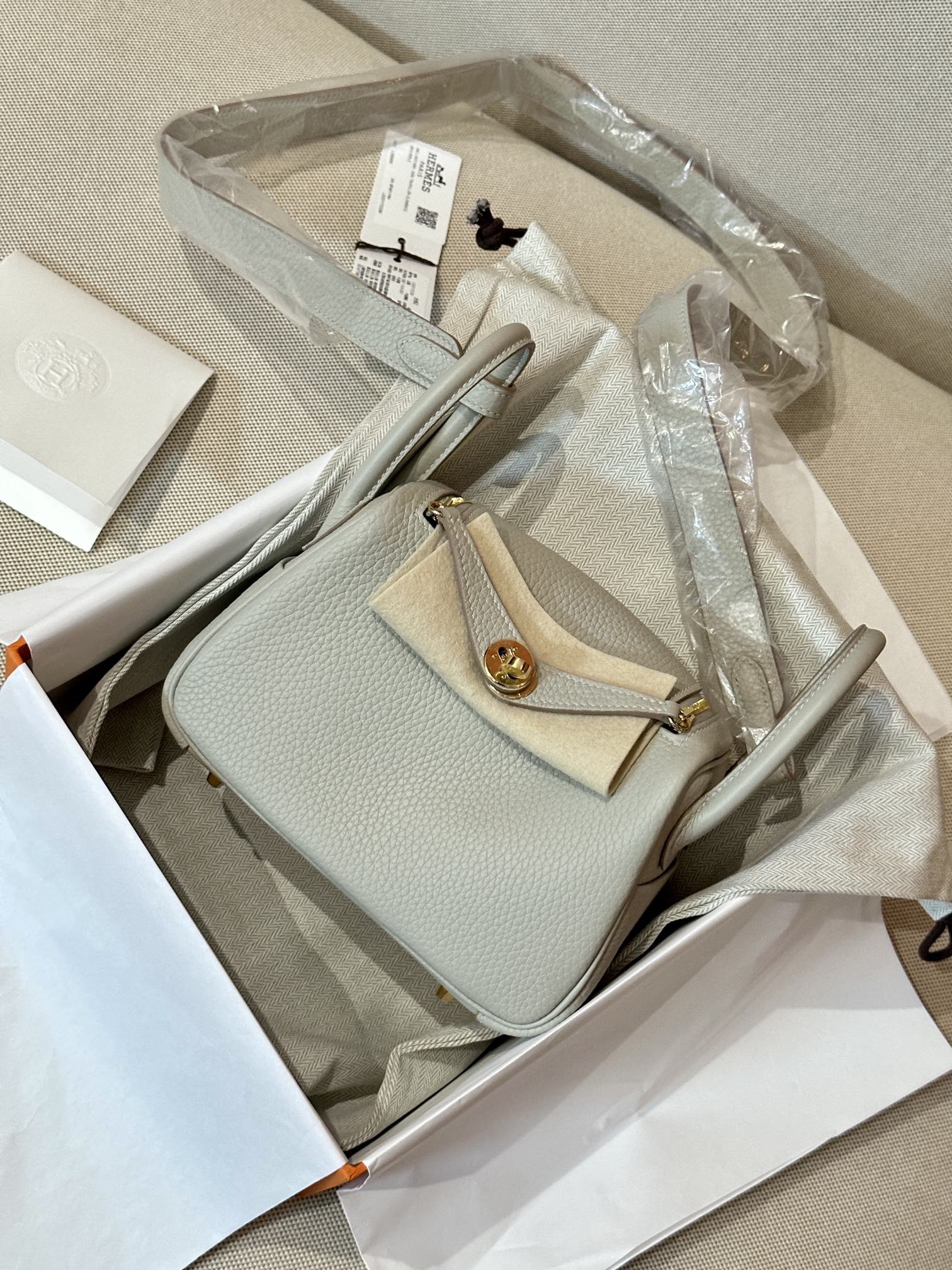 Hermes Lindy Light grey shoulder everyday