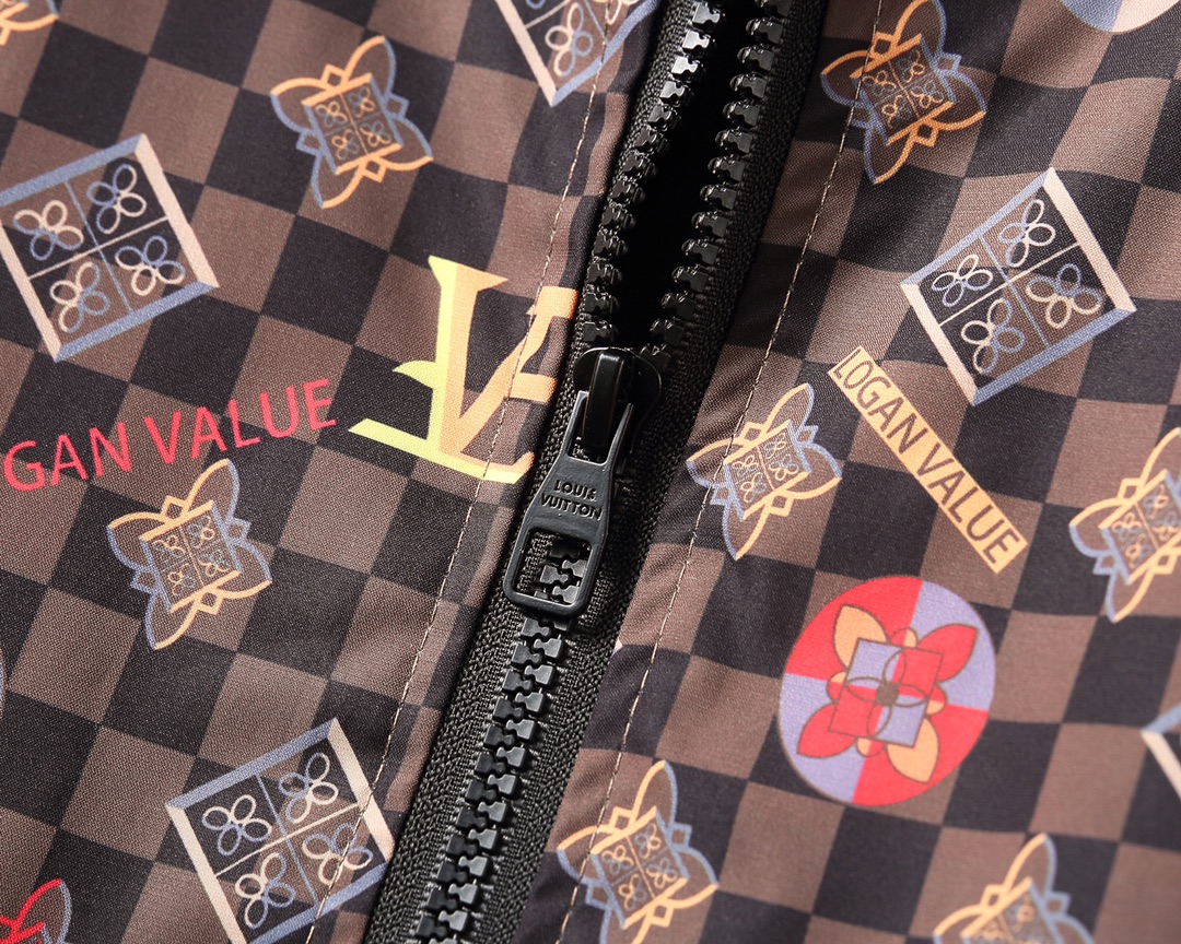 ！【LV】🌟超值超爆✨最新款夹克·外套✨🔥代购级专柜原单🔥简约时尚💥从容百搭💥大气优雅💥高科技记忆聚酯面