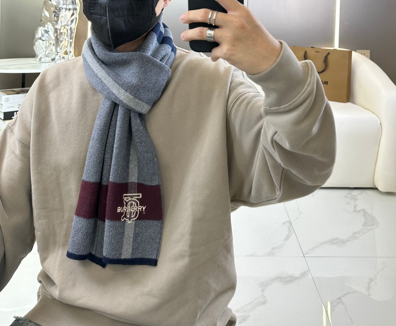 Burberry巴宝莉TB羊绒格纹男士围巾