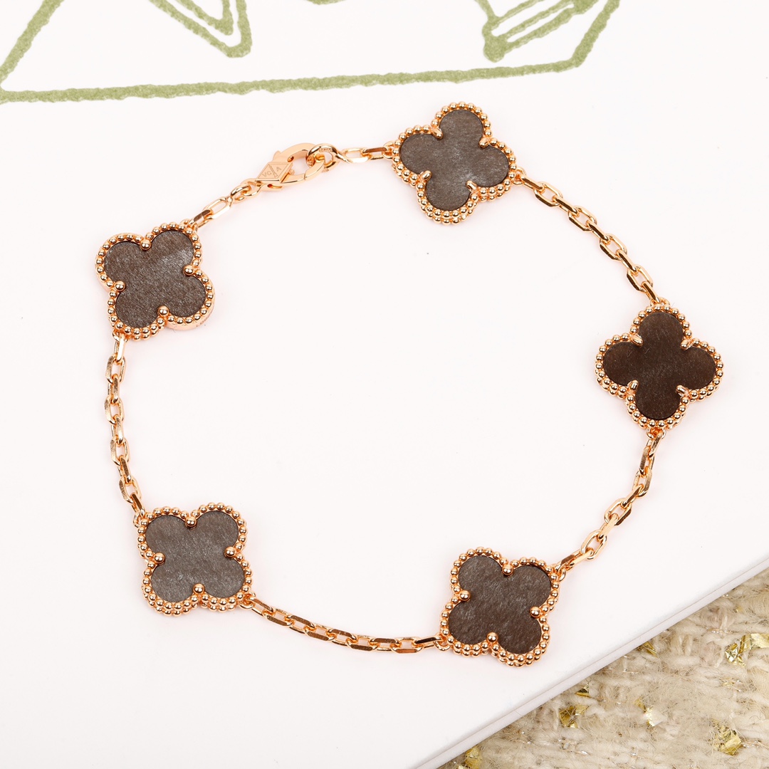 VCA Bracelet
