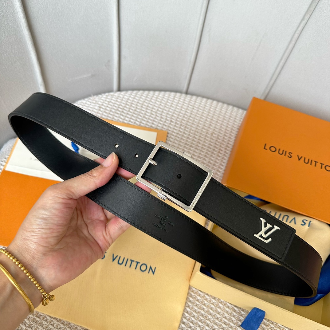 Louis Vuitton Belts Calfskin Cowhide