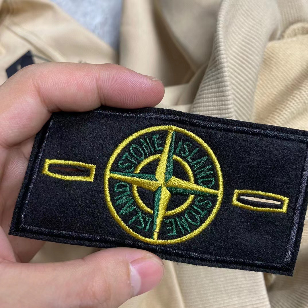 Stone ISland石头岛罗盘圆领卫衣
六色现货秒发!
Size:M-XXL 男女同款 