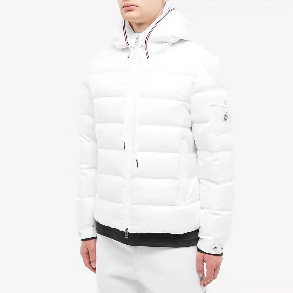 蒙家霸占冬季的单品是羽绒啦既要实用又要有颜值首选Moncler！今天奉上一款Monclerstellai