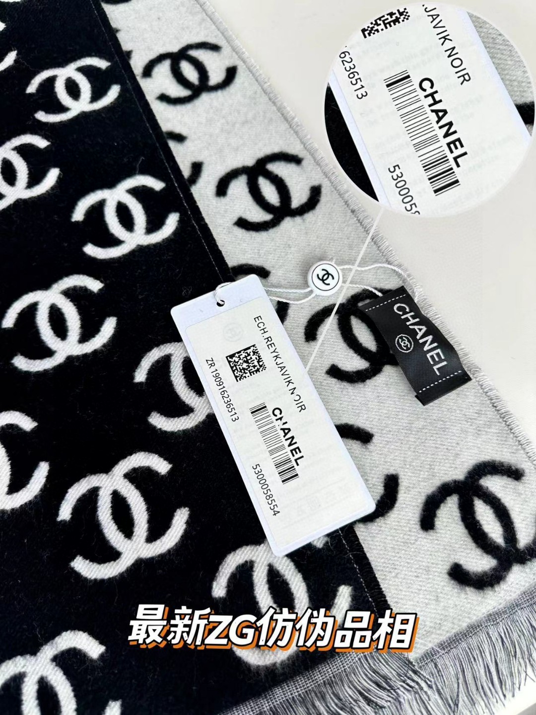 CHANEL 经典双面围巾披肩
