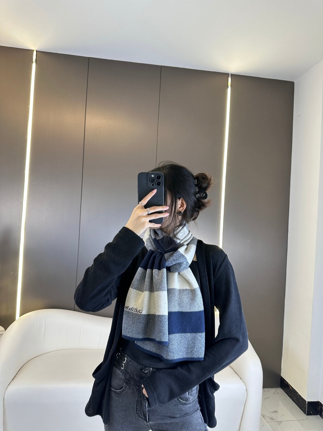 LV 针织条纹 男女通用围巾