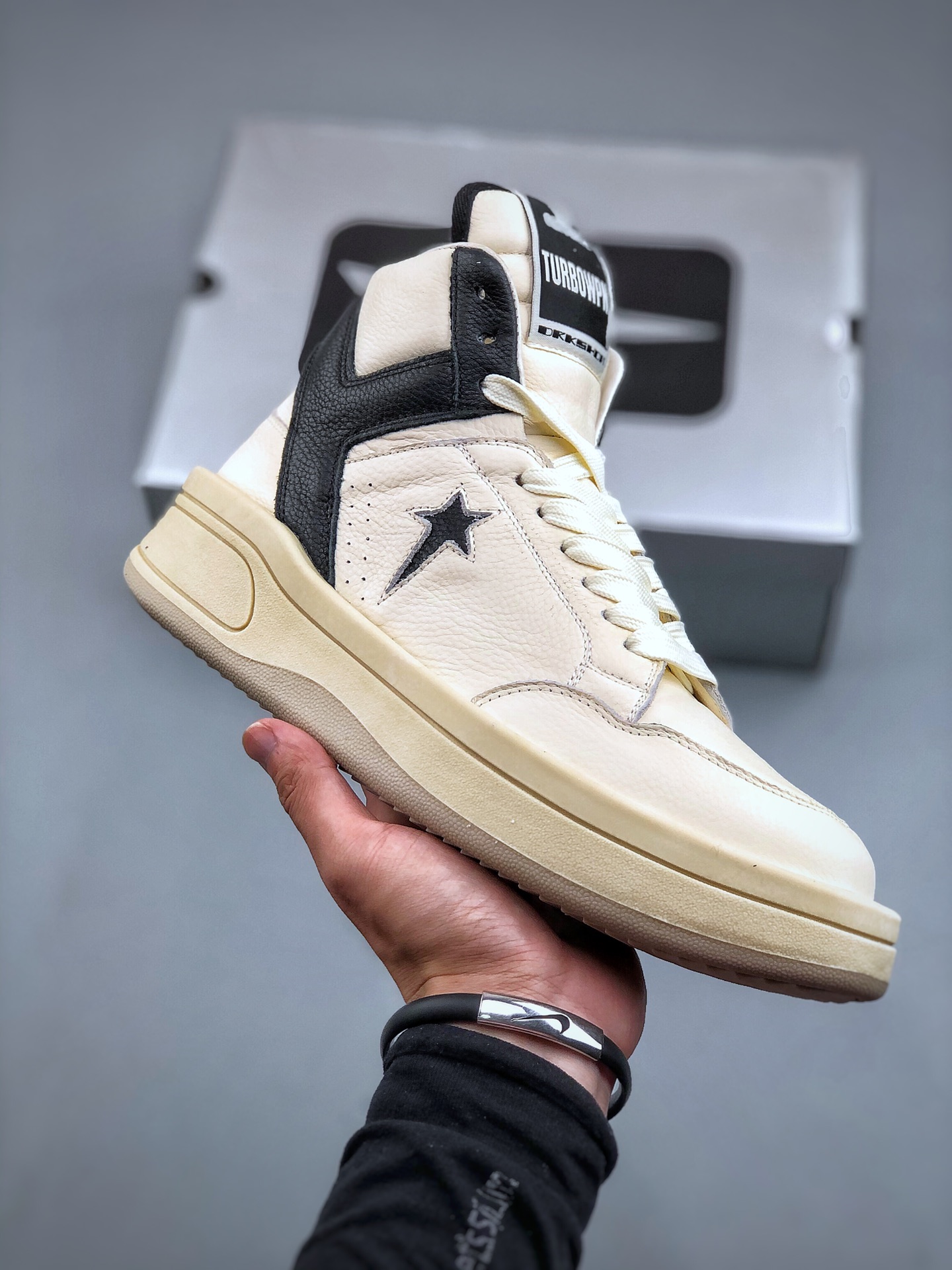 350 Converse携手Rickowens 开启DRKSHDW联名计划