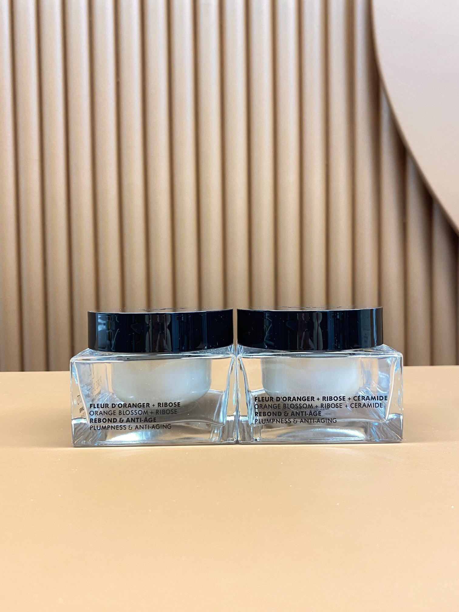 55💰
圣罗兰夜皇后水盾面霜50ml！功效：滋润型。
