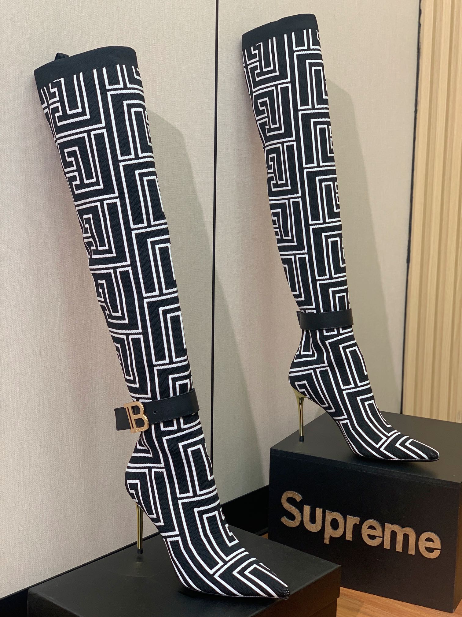 【Balmai*】针织弹力长靴！海外订购原版，1:1完美复刻！材质：原版定制飞织鞋面，牛皮垫脚，真皮大底