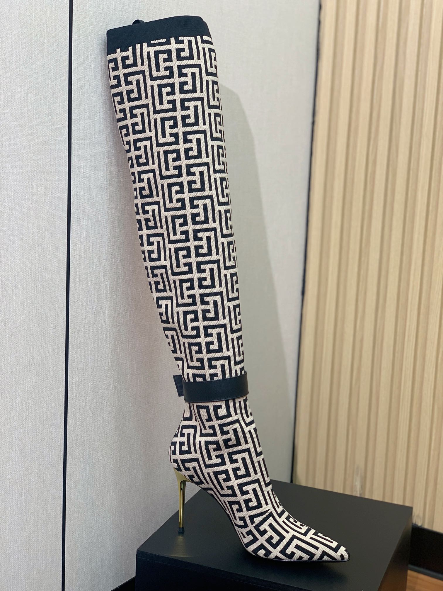 【Balmai*】针织弹力长靴！海外订购原版，1:1完美复刻！材质：原版定制飞织鞋面，牛皮垫脚，真皮大底