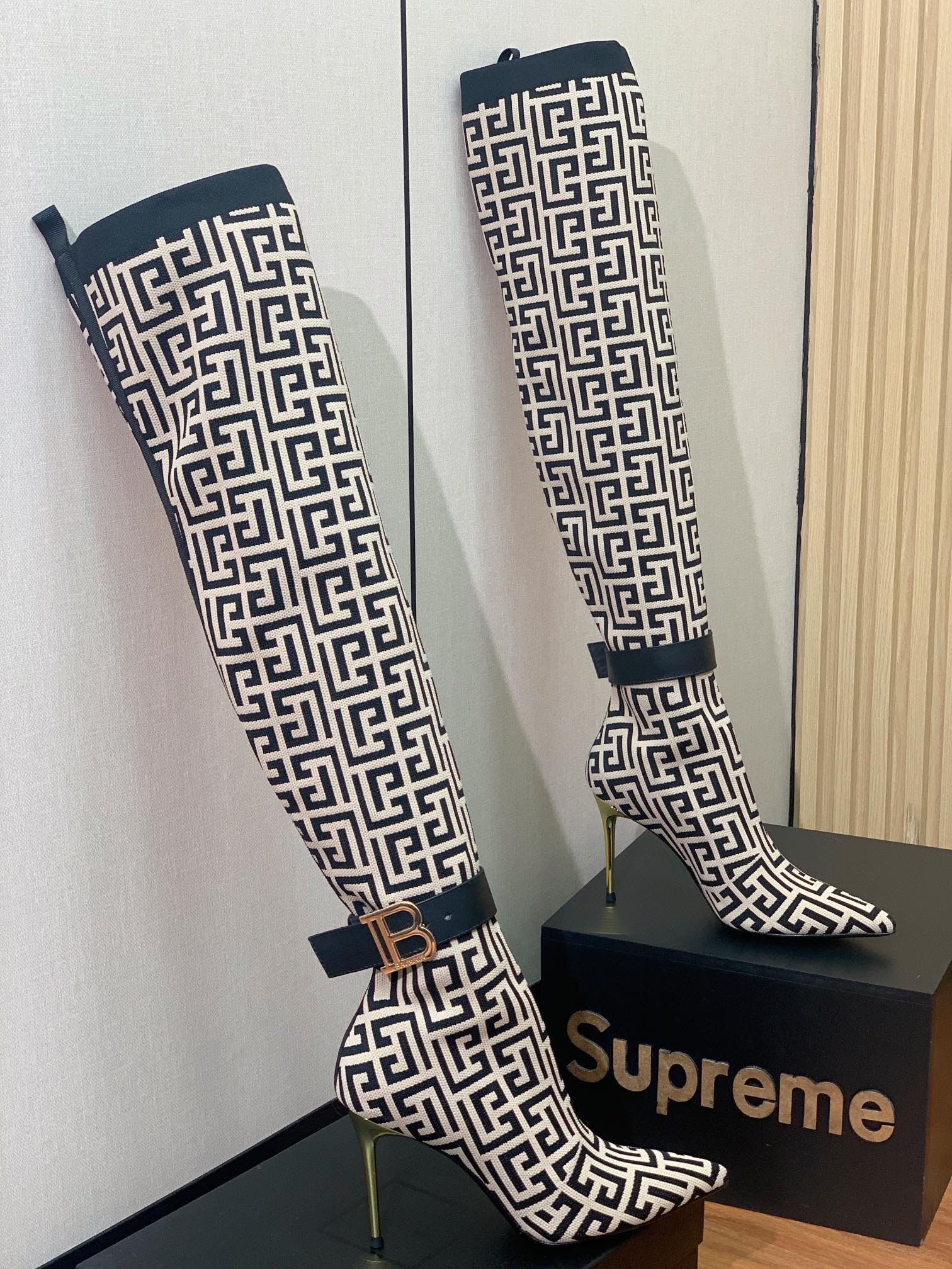 【Balmai*】针织弹力长靴！海外订购原版，1:1完美复刻！材质：原版定制飞织鞋面，牛皮垫脚，真皮大底