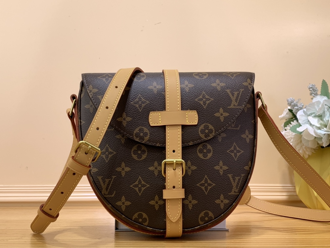 NO:620262,Top original order [Middle-hand bag, saddle bag, handbag] M51233 Presbyopia, the Internet celebrity of the middle-aged Acc, eye-catching and versatile, retro and fashionable!  , medieval fans must pick up [wit] Size 22×24×7cm 5316965,19860909顶级原单【中古包 马鞍包 手袋】M51233老花 中古届Acc的网红,耐看百搭,复古时髦！ ,中古迷一定要收[机智] 尺寸22×24×7cm 5316965,,Bag