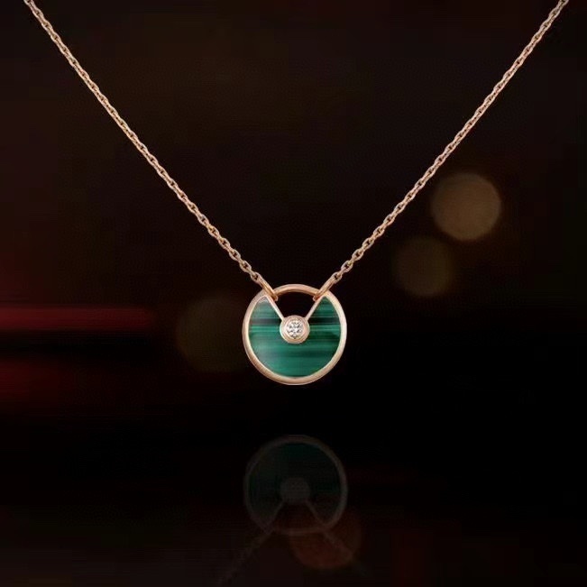 【Amulette de cartier系列卡地亚护身符项链】
Z一万三千八,认准真正购入珠宝类Z的,可