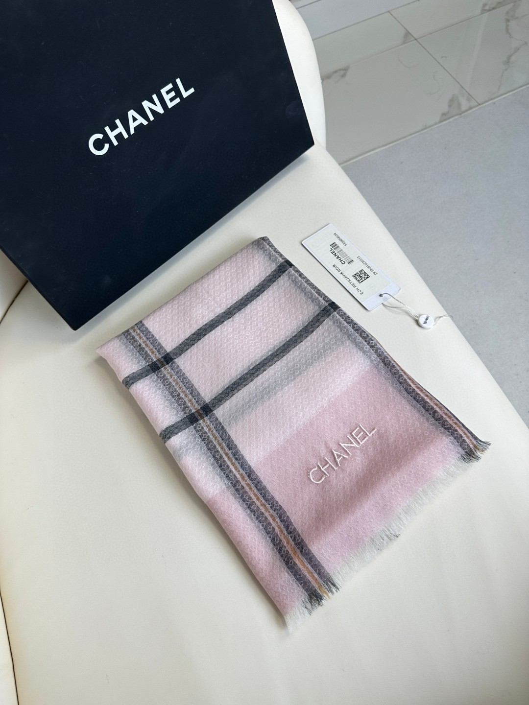 CHANEL 【字母标志】格子羊绒围巾