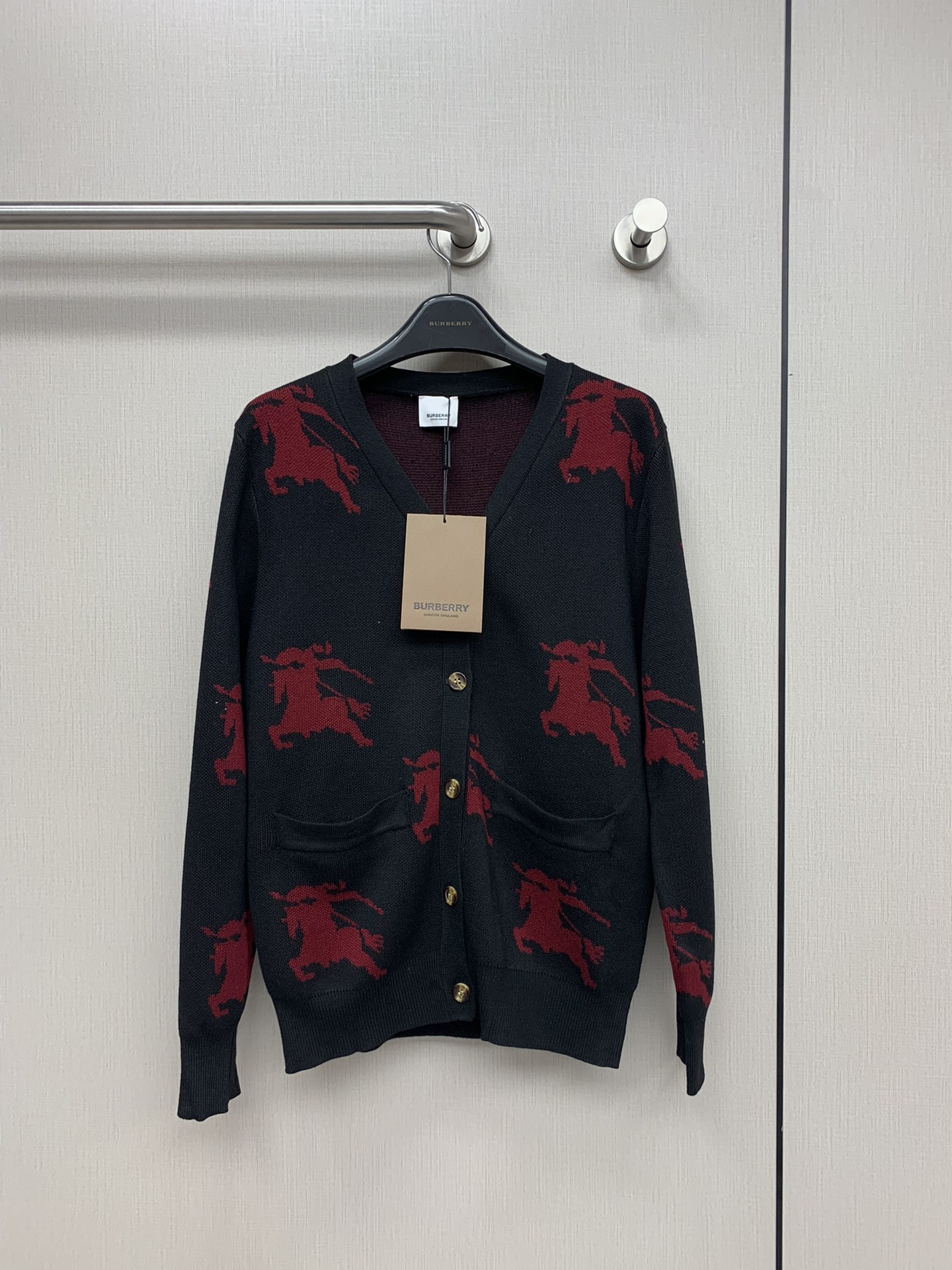 Burberry Cardigan V-Neck Wool Blend Horseferry Print Black Red White