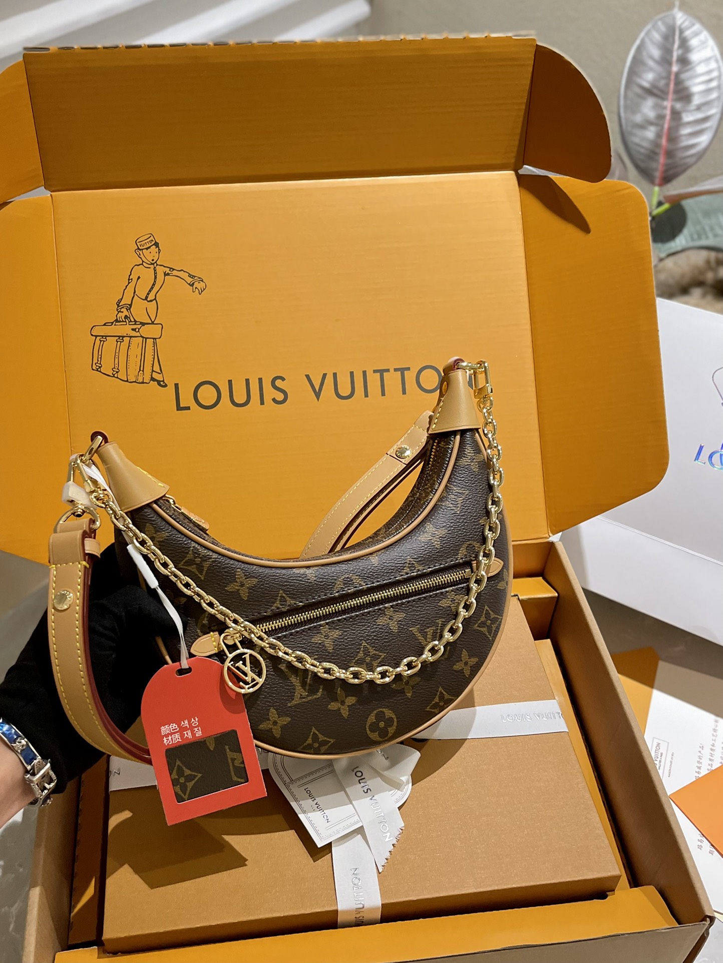 Louis Vuitton Bags Handbags Buy Cheap Replica
 Monogram Canvas Cowhide Spring Collection Loop Baguette