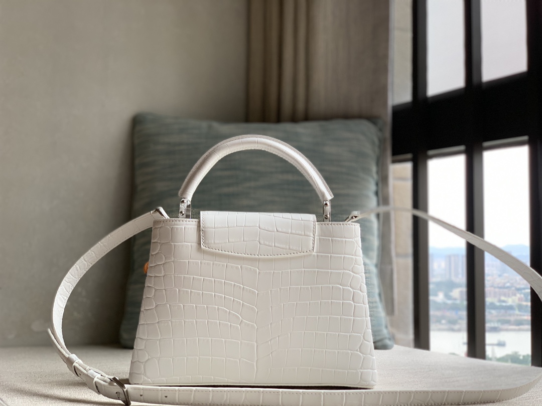 Louis Vuitton Special quality original leather