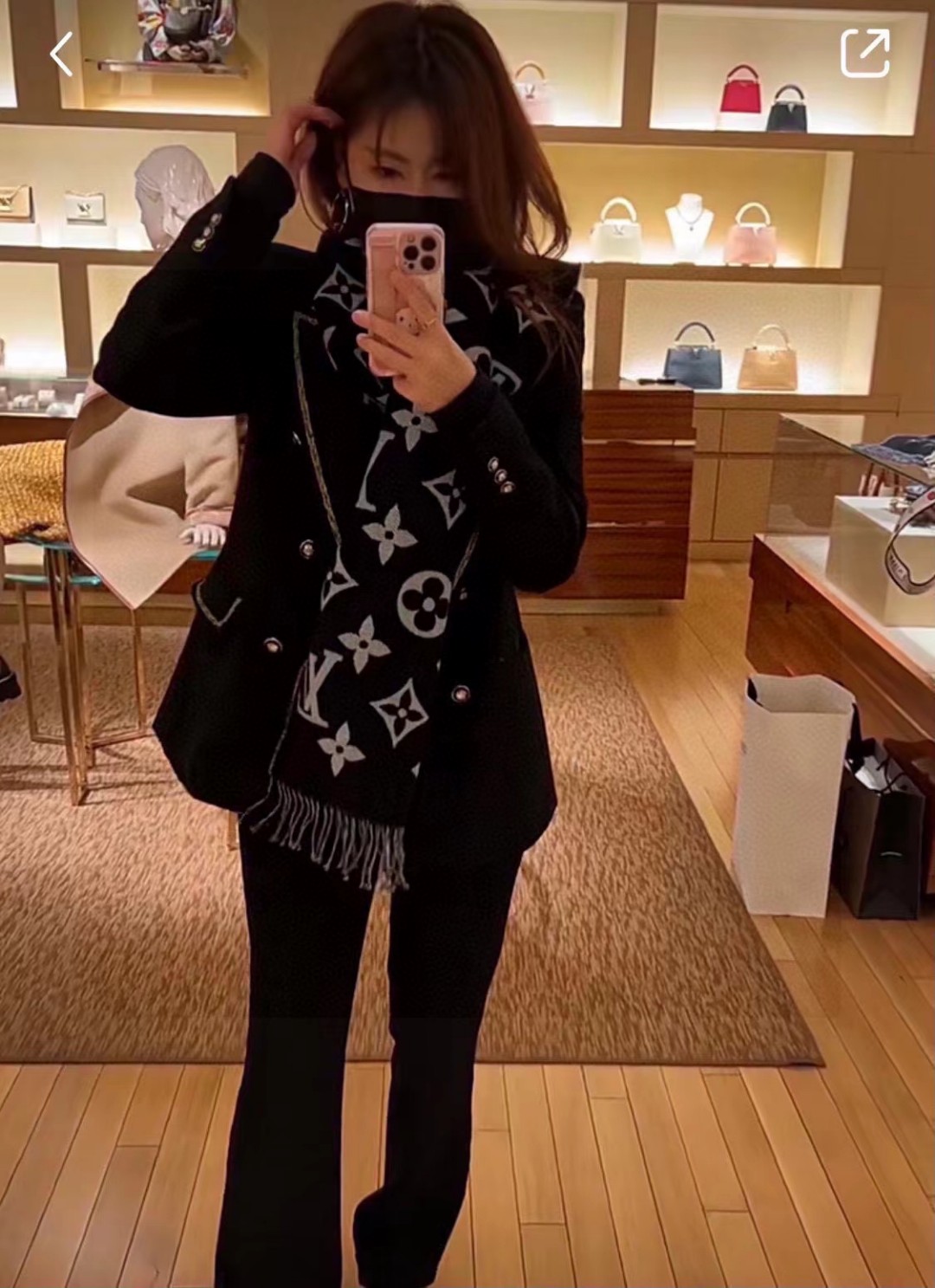 LV Monogram 图案 羊毛长巾