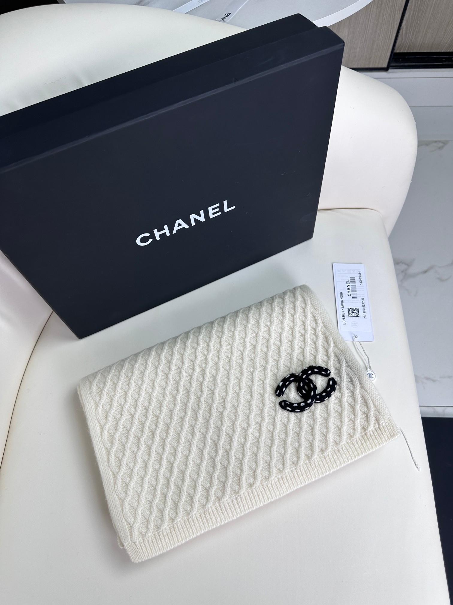 CHANEL 𝟐𝟎𝟐𝟑新款香奈儿新品 菱形格logo围巾